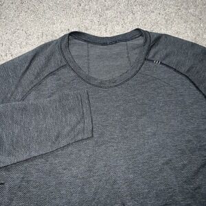 Lululemon T-Shirt Mens Large Black Performance Metal Vent Tee Active Long Sleeve